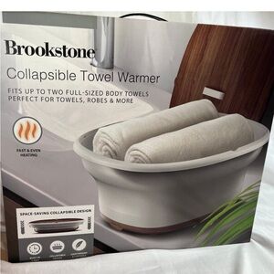 Brookstone Collapsable Towel Warmer NEW NEVER OPENED